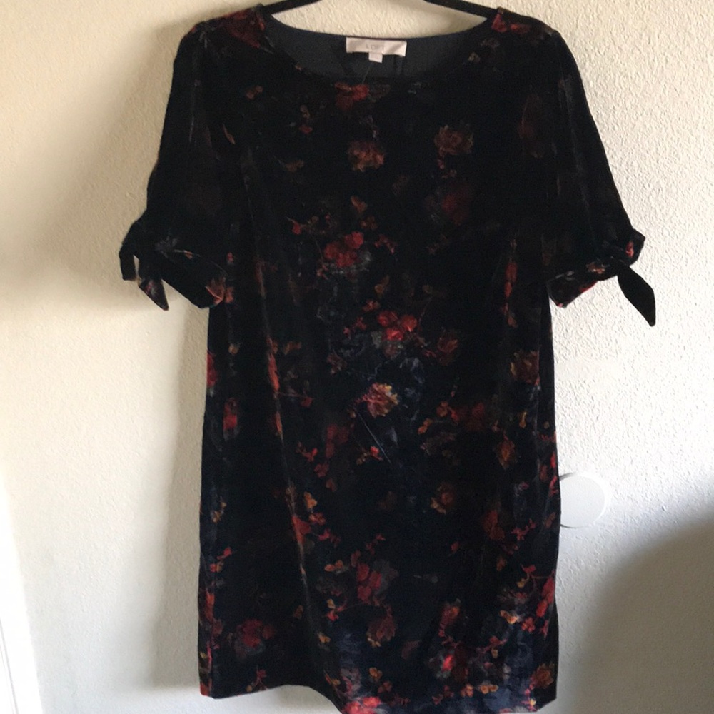 FLORAL VELVET LOFT DRESS